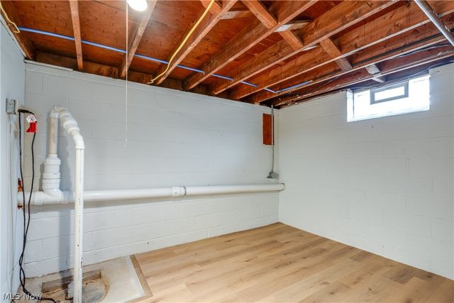 28755 Chardon Road, Willoughby Hills, OH 44092