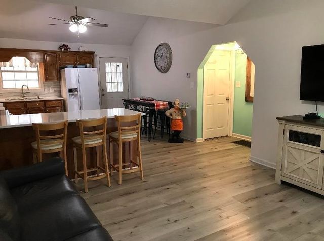 4115 HIGHWAY 128 HWY, Savannah, TN 38372