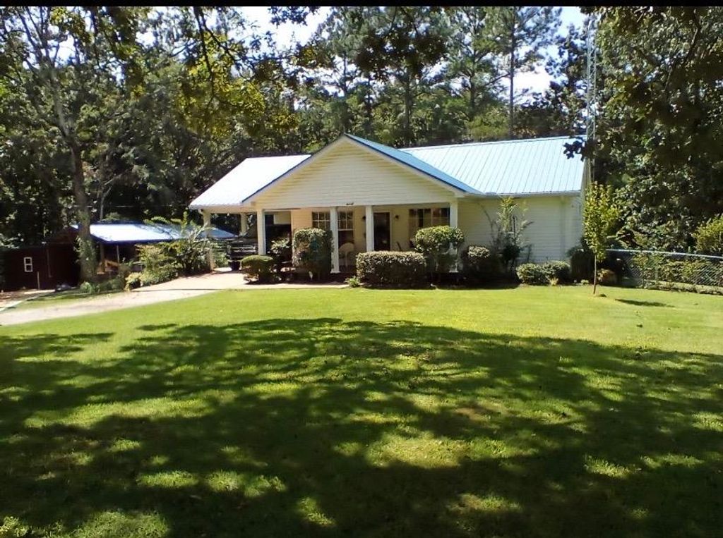 4115 HIGHWAY 128 HWY, Savannah, TN 38372