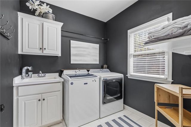 204 Carrington Estates Court, Woodstock, GA 30188