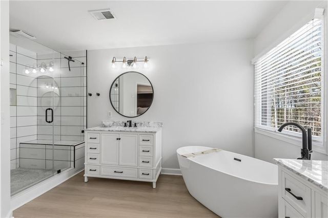 204 Carrington Estates Court, Woodstock, GA 30188