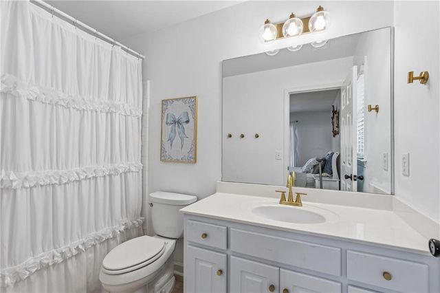 204 Carrington Estates Court, Woodstock, GA 30188