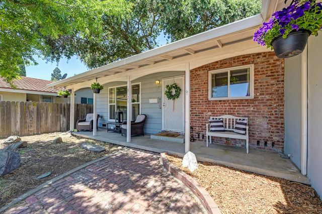 9125 Cecile Way, Sacramento, CA 95826