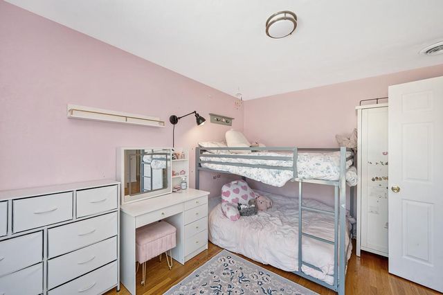 9125 Cecile Way, Sacramento, CA 95826
