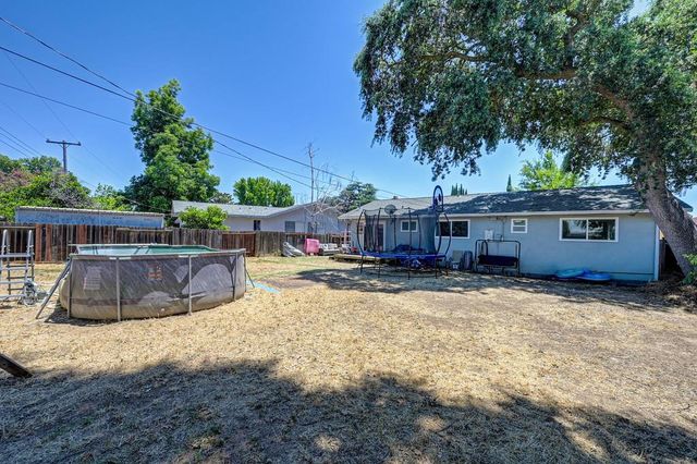 9125 Cecile Way, Sacramento, CA 95826