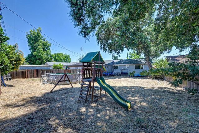 9125 Cecile Way, Sacramento, CA 95826