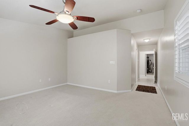 11708 Indian Hawthorne Street, Bakersfield, CA 93311