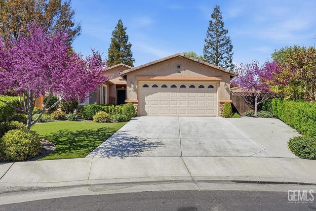 11708 Indian Hawthorne Street, Bakersfield, CA 93311