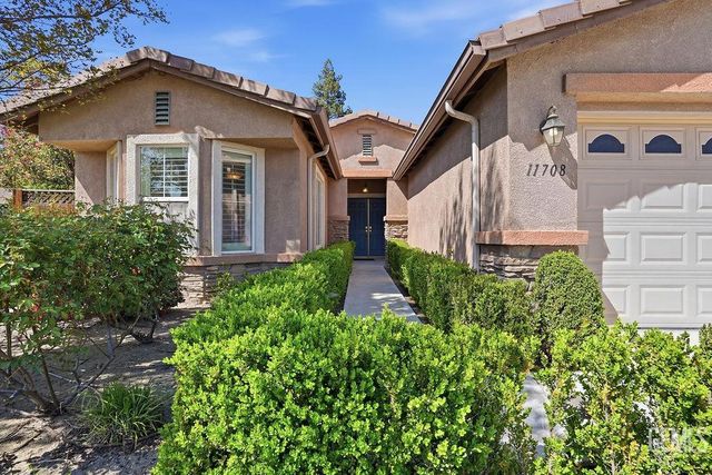 11708 Indian Hawthorne Street, Bakersfield, CA 93311