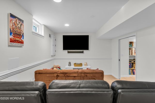 118 Hendrickson Place, Fair Haven, NJ 07704