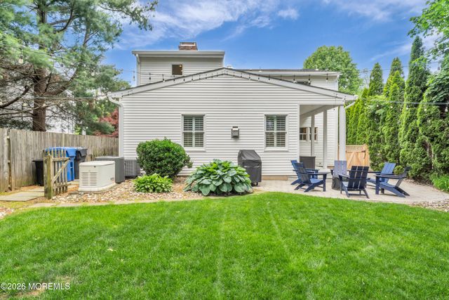 118 Hendrickson Place, Fair Haven, NJ 07704