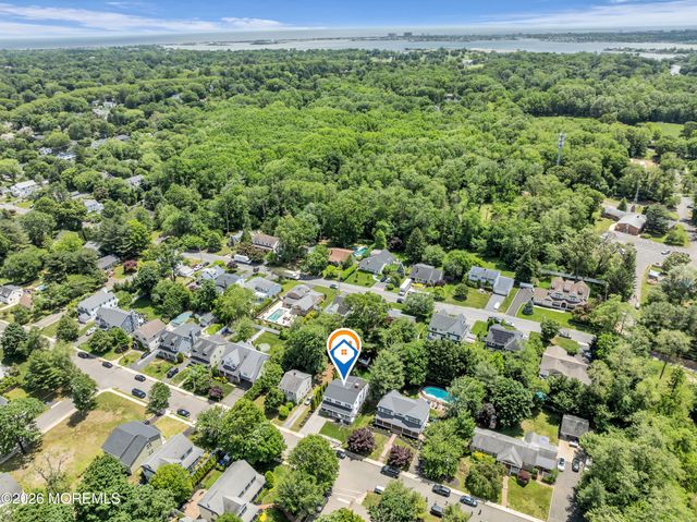 118 Hendrickson Place, Fair Haven, NJ 07704