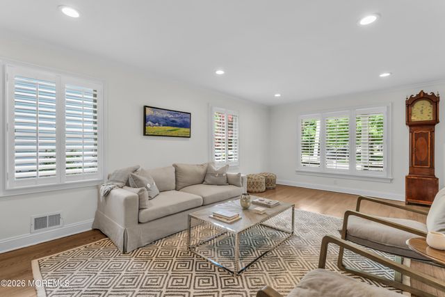 118 Hendrickson Place, Fair Haven, NJ 07704