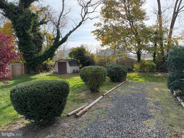 527 MARTIN LUTHER KING AVE, Pleasantville, NJ 08232