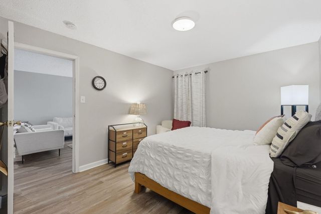 13151 Walden Road 120, Montgomery, TX 77356
