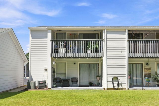 13151 Walden Road 120, Montgomery, TX 77356