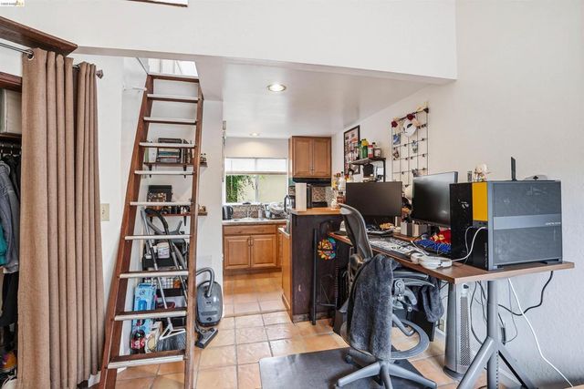 3431 Wilson Ave, Oakland, CA 94602
