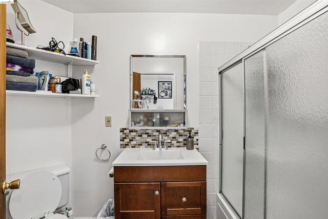 3431 Wilson Ave, Oakland, CA 94602