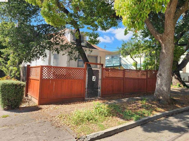 3431 Wilson Ave, Oakland, CA 94602