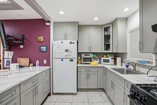 3431 Wilson Ave, Oakland, CA 94602