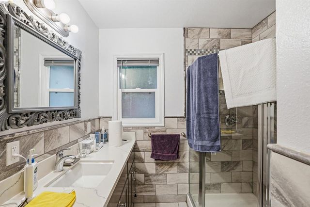 3431 Wilson Ave, Oakland, CA 94602