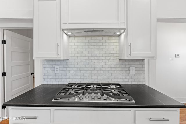 712 W Court Avenue, Las Cruces, NM 88005