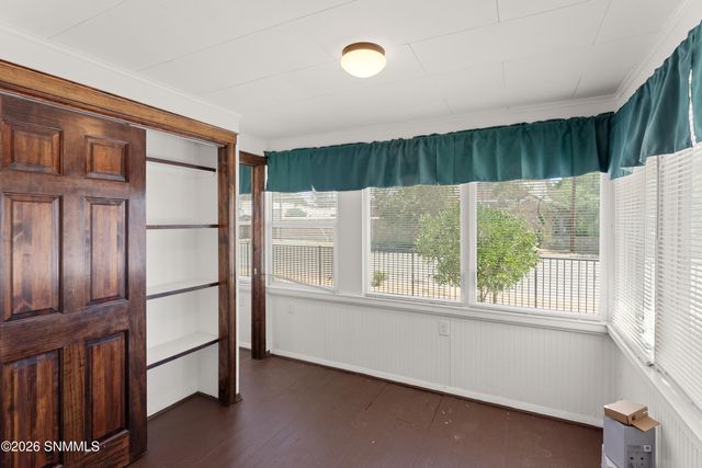 712 W Court Avenue, Las Cruces, NM 88005