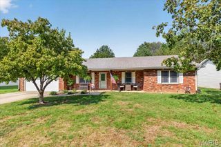 509 Thistle Lane, Swansea, IL 62226