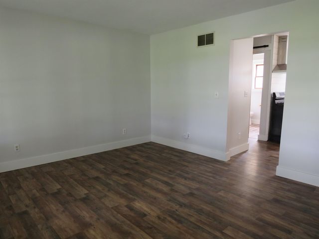 1030 Angel Street, Plymouth, IN 46563