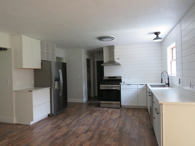 1030 Angel Street, Plymouth, IN 46563