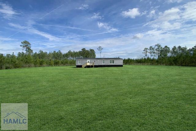 1091 Bradwell Dunham Road, Ludowici, GA 31316