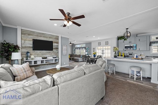 1091 Bradwell Dunham Road, Ludowici, GA 31316