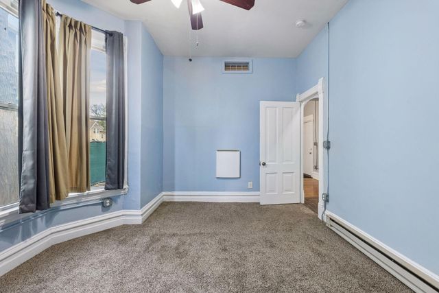 1926 15th Avenue S, Minneapolis, MN 55404