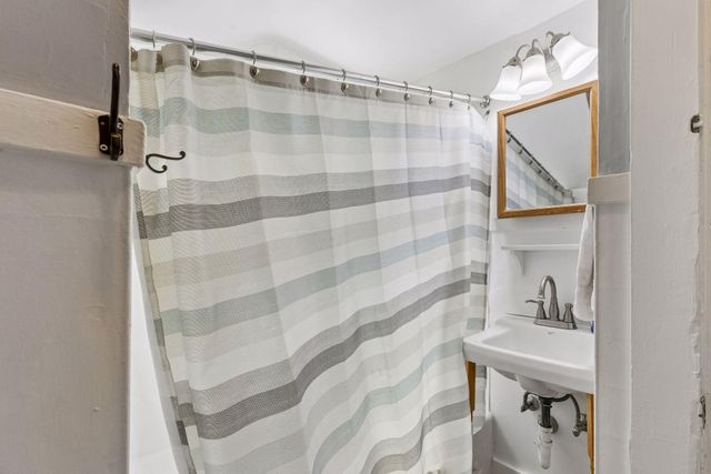 1926 15th Avenue S, Minneapolis, MN 55404