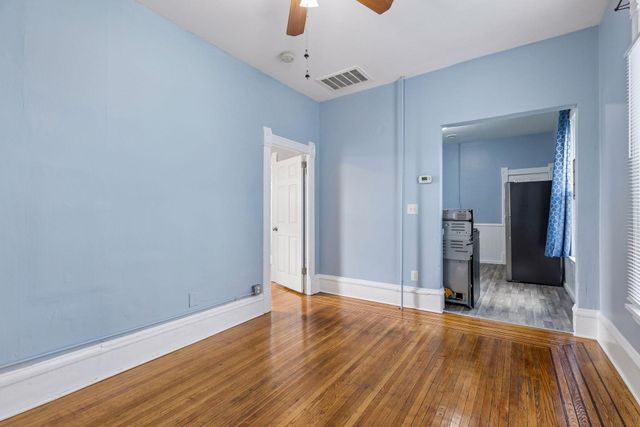 1926 15th Avenue S, Minneapolis, MN 55404