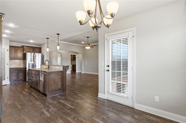 2230 Hunter Drive, Pea Ridge, AR 72751