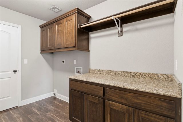 2230 Hunter Drive, Pea Ridge, AR 72751
