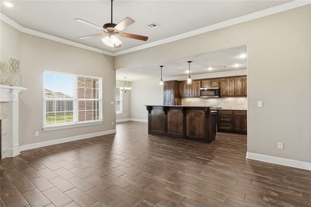 2230 Hunter Drive, Pea Ridge, AR 72751