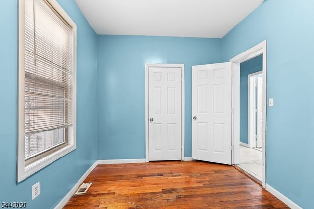 681 S 11Th St 3, Newark City, NJ 07103