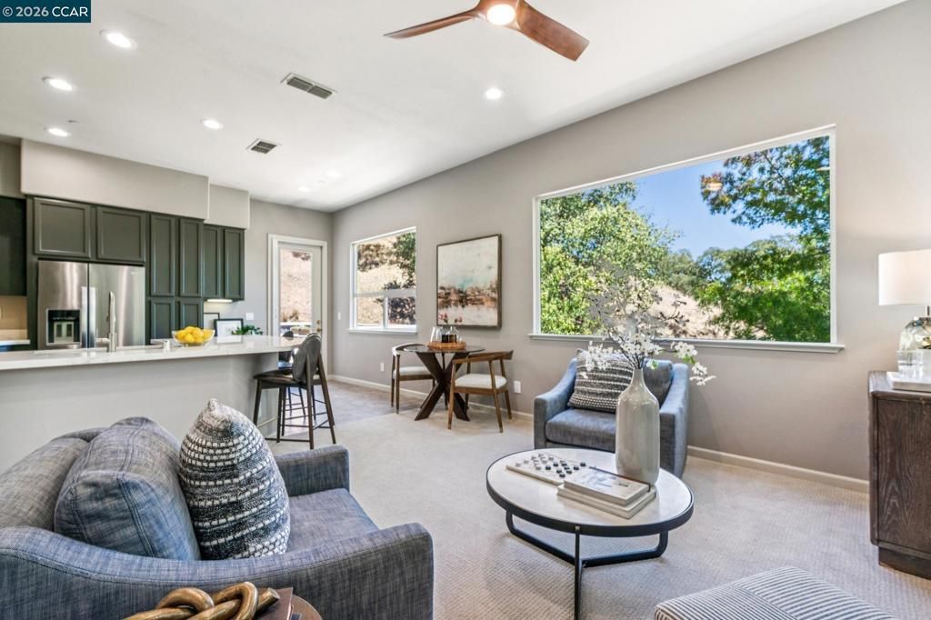 Image 11 of property listing at 2876 Saklan Indian, Walnut Creek, CA 94595