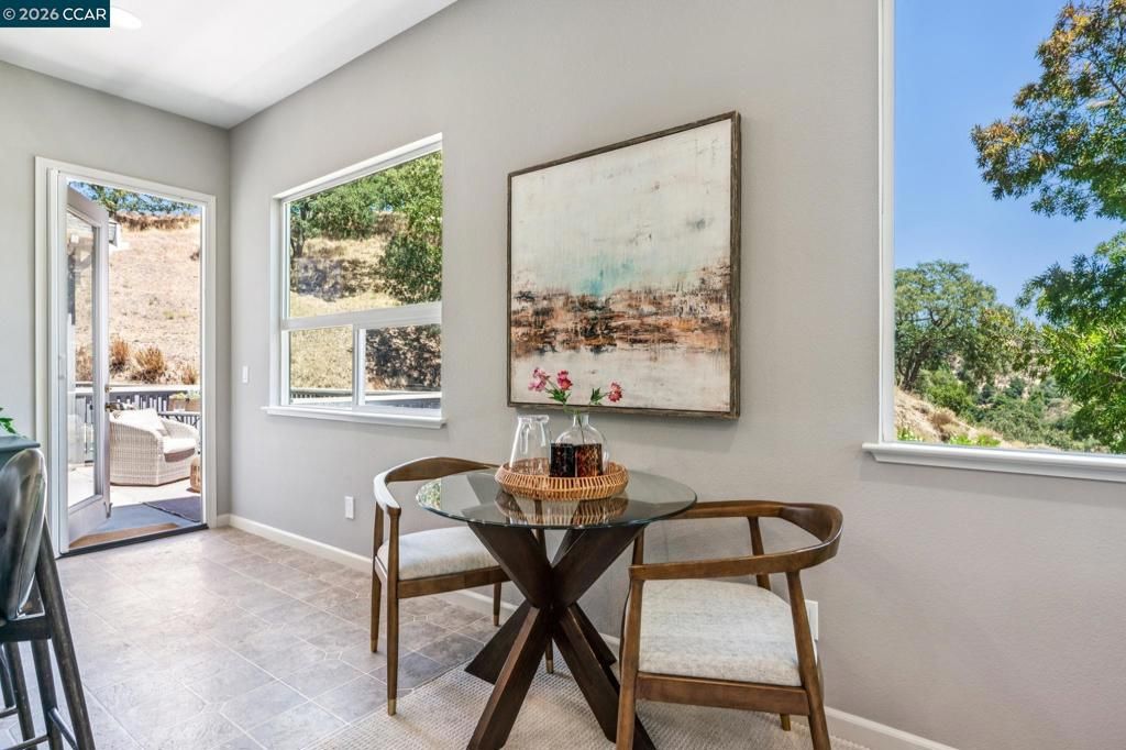 Image 16 of property listing at 2876 Saklan Indian, Walnut Creek, CA 94595