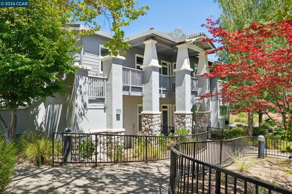 Image 37 of property listing at 2876 Saklan Indian, Walnut Creek, CA 94595