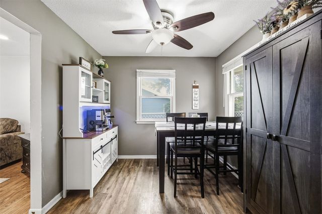 1648 24th Street NW, Cedar Rapids, IA 52405