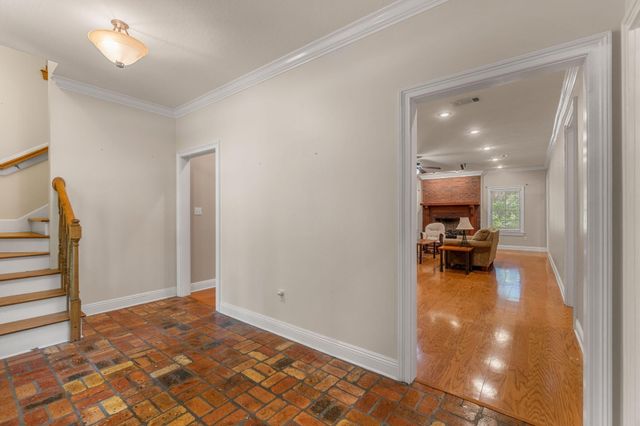 33 Pinedale Dr., Collins, MS 39428