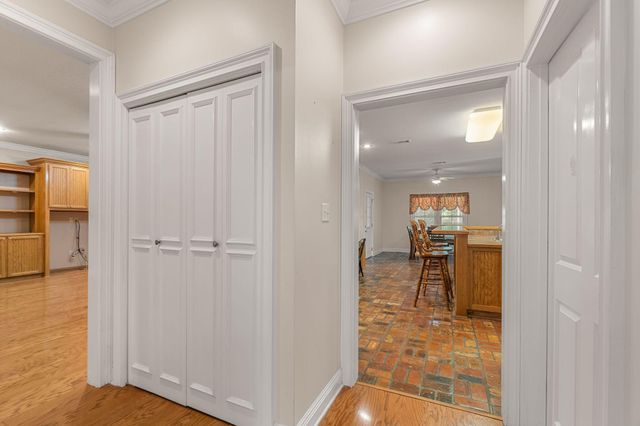 33 Pinedale Dr., Collins, MS 39428