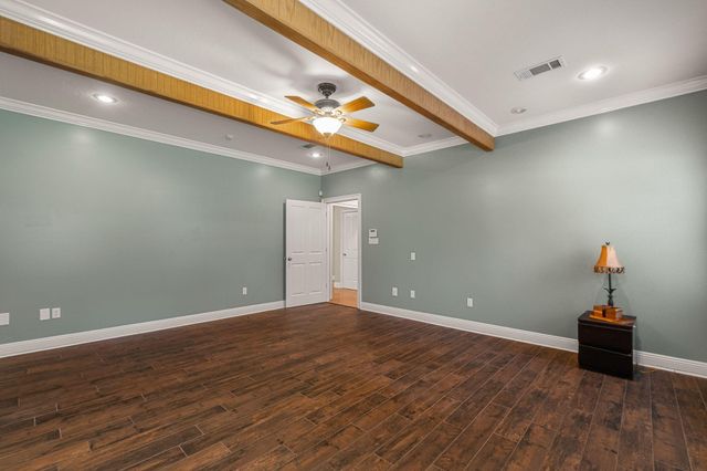 33 Pinedale Dr., Collins, MS 39428