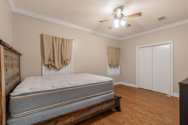 33 Pinedale Dr., Collins, MS 39428