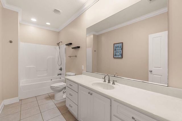 33 Pinedale Dr., Collins, MS 39428