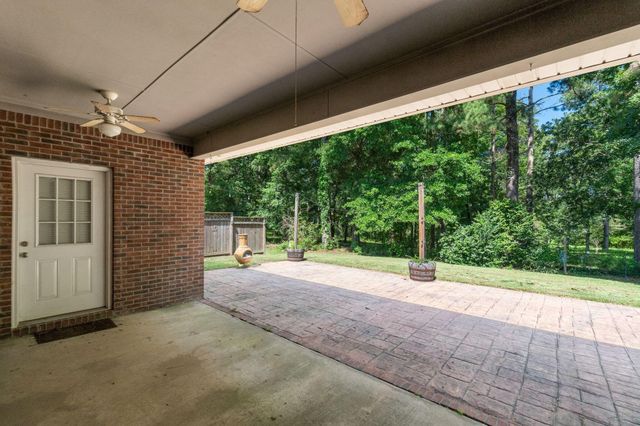 33 Pinedale Dr., Collins, MS 39428