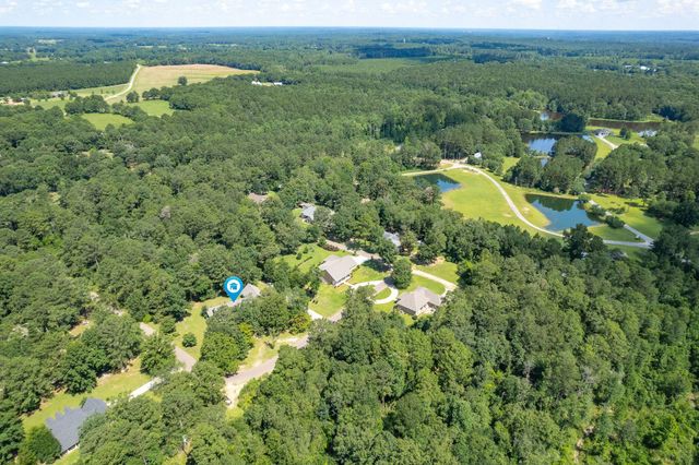 33 Pinedale Dr., Collins, MS 39428